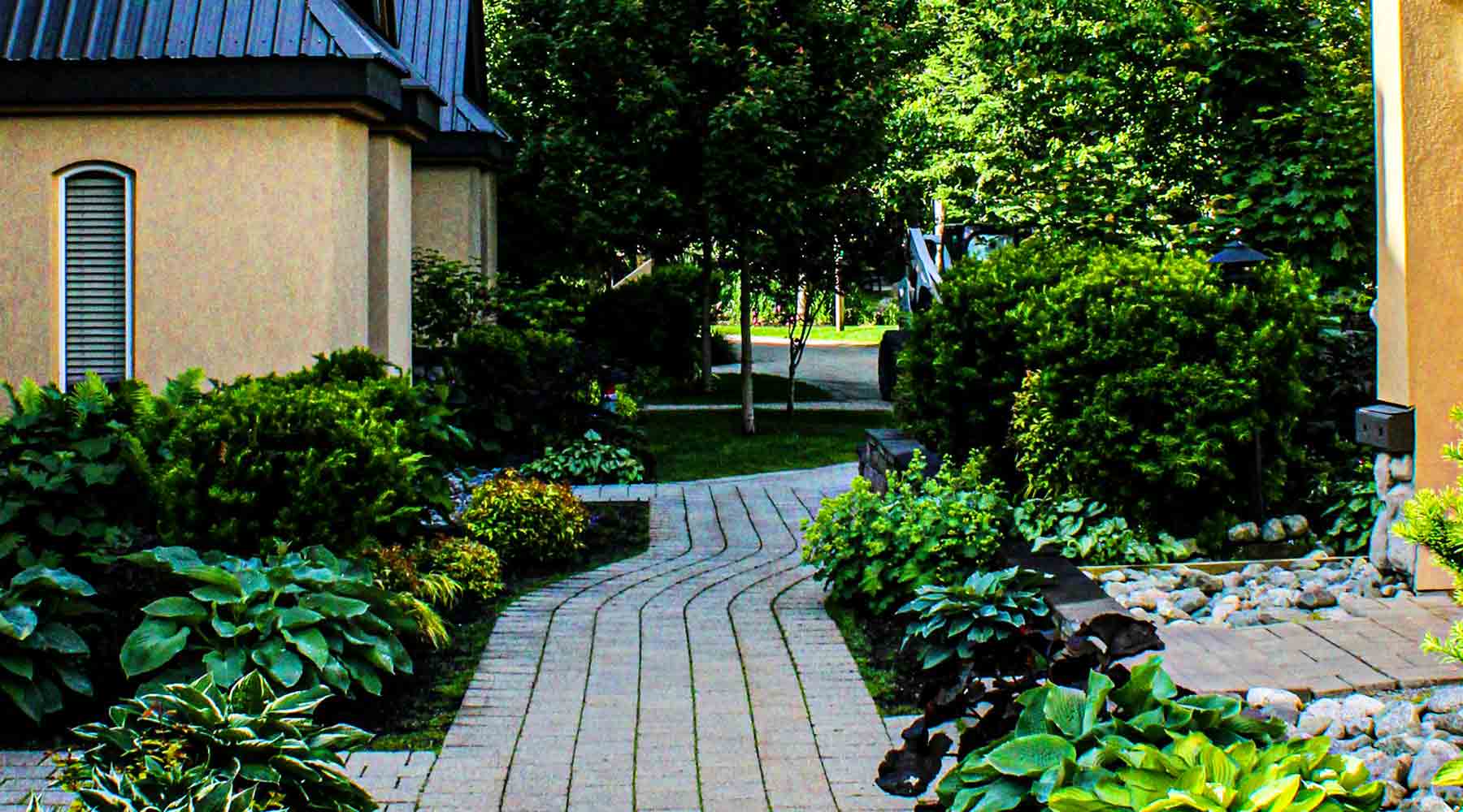 DIY Garden Pathways: 5 Creative Ideas for Walkways and Stepping Stones by Paragon Ponds