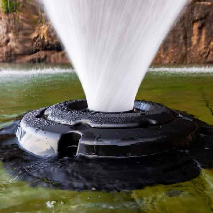 Kasco Marine 1 HP Aerating 4400 VFX Series 208-240V Fountain Close Up at Paragon Ponds